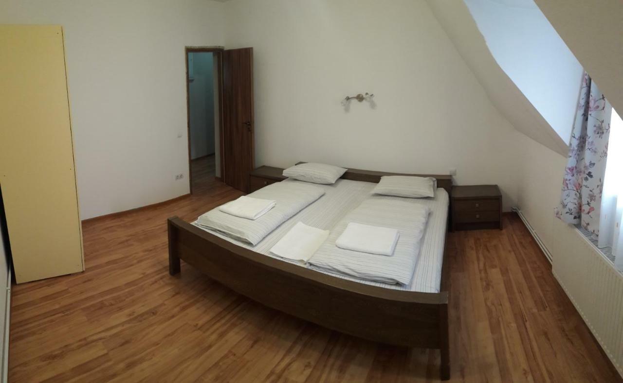 Theresia Apartment Σίμπιου Εξωτερικό φωτογραφία