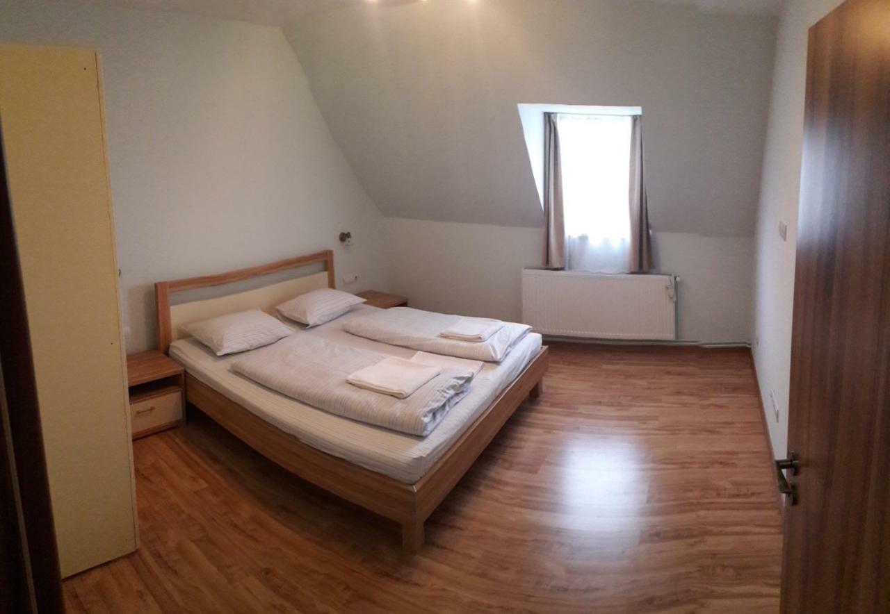 Theresia Apartment Σίμπιου Εξωτερικό φωτογραφία
